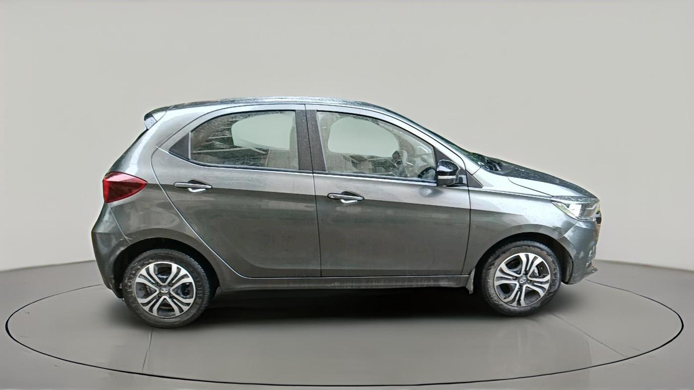 2022 Tata Tiago XZA PETROL, Petrol, Automatic, 31,365 km, exterior