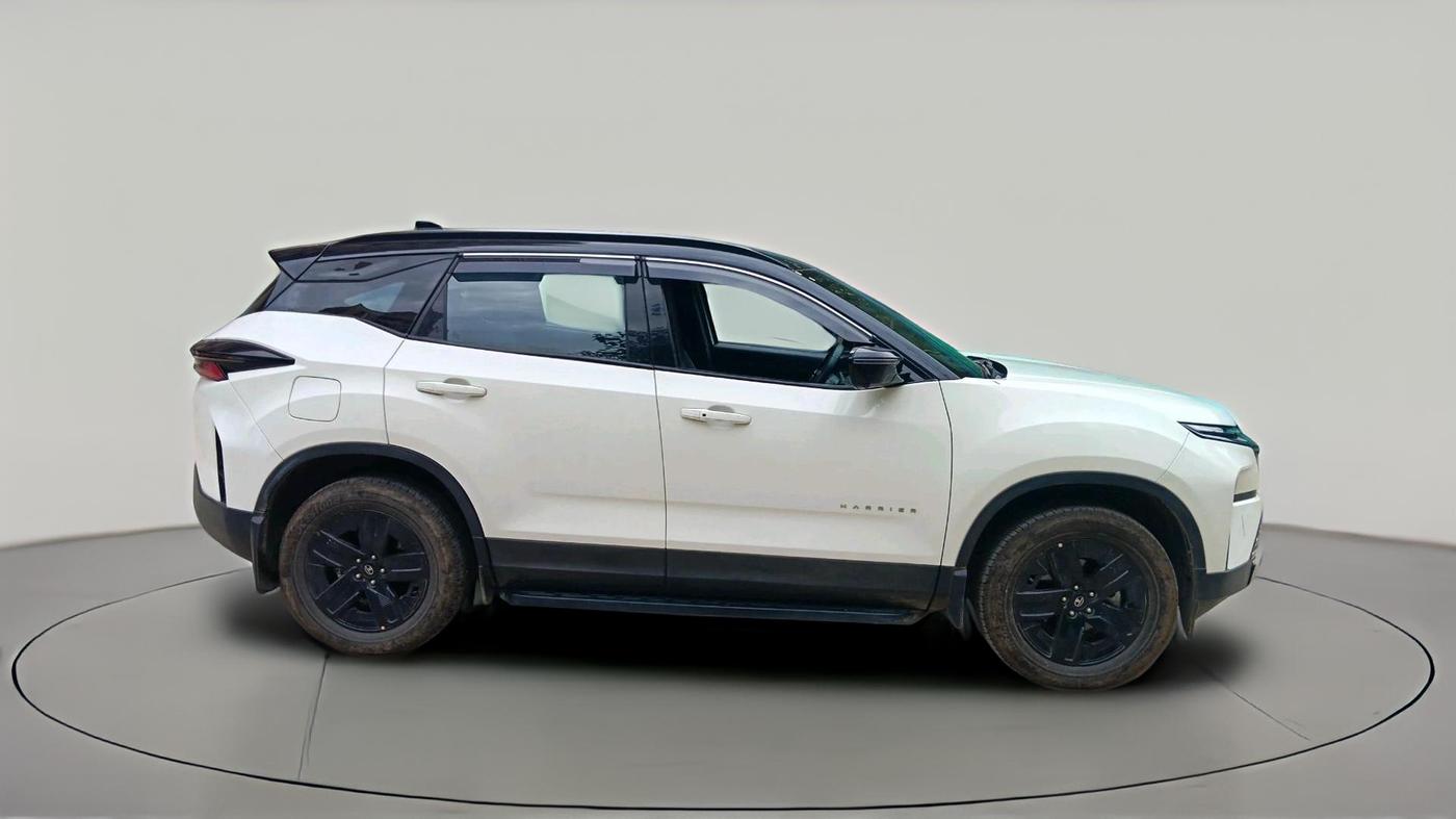 2024 Tata Harrier FEARLESS PLUS DUAL TONE AT, Diesel, Automatic, 22,764 km, exterior