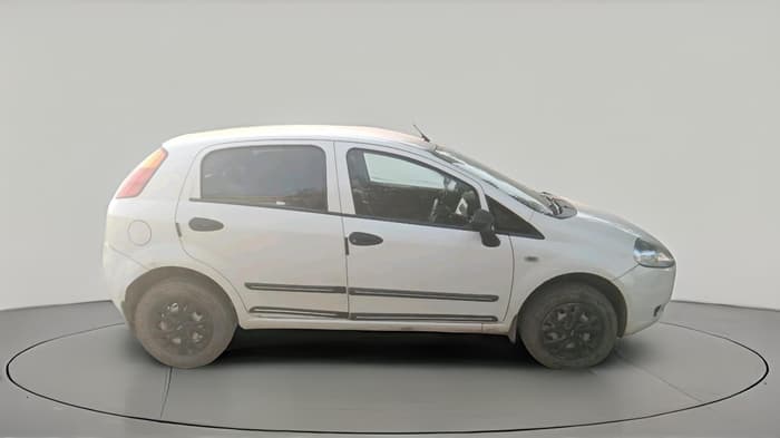 2016 Fiat Grand Punto ABARTH 1.4, Petrol, Manual, 1,30,478 km, exterior