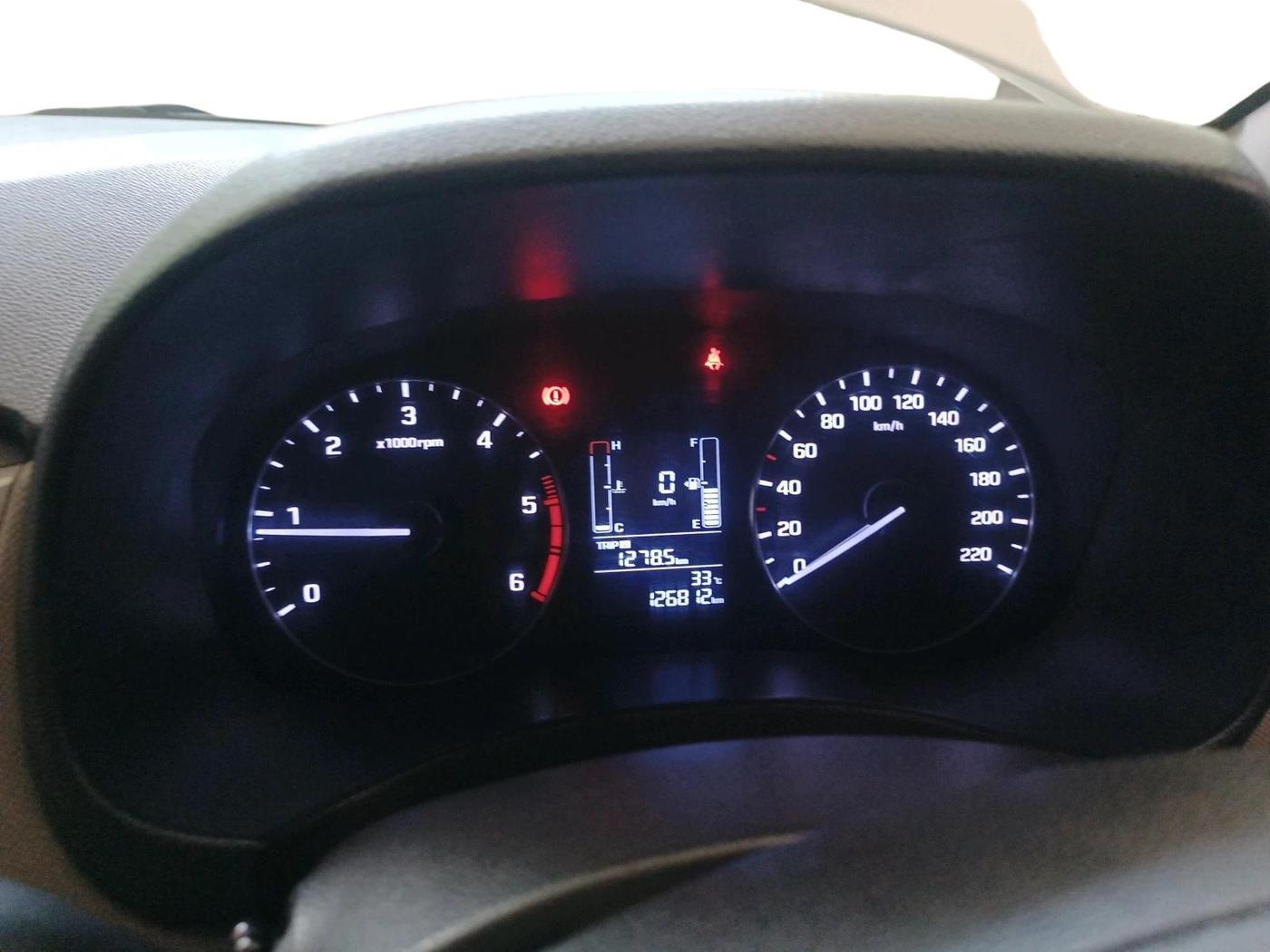 2016 Hyundai Creta S PLUS 1.4 DIESEL, Diesel, Manual, 1,26,812 km, interior