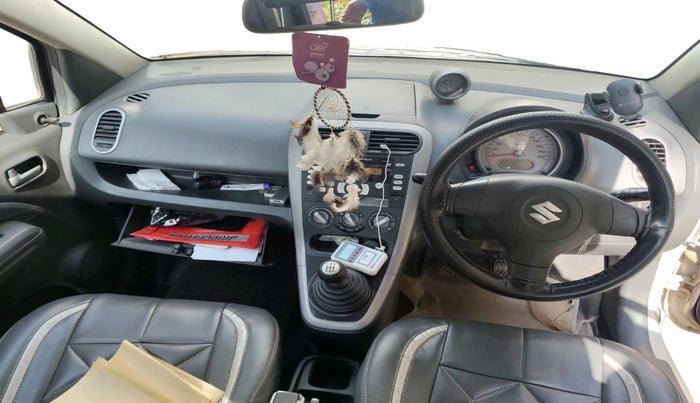 2011 Maruti Ritz VXI, Petrol, Manual, 1,10,123 km, interior