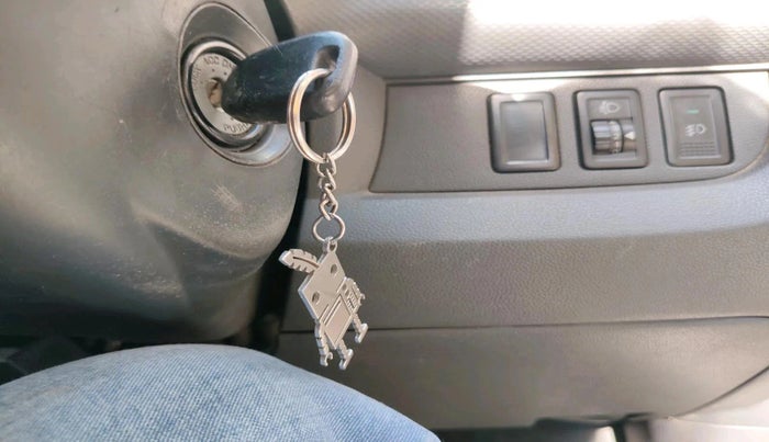 2011 Maruti Ritz VXI, Petrol, Manual, 1,10,123 km, interior