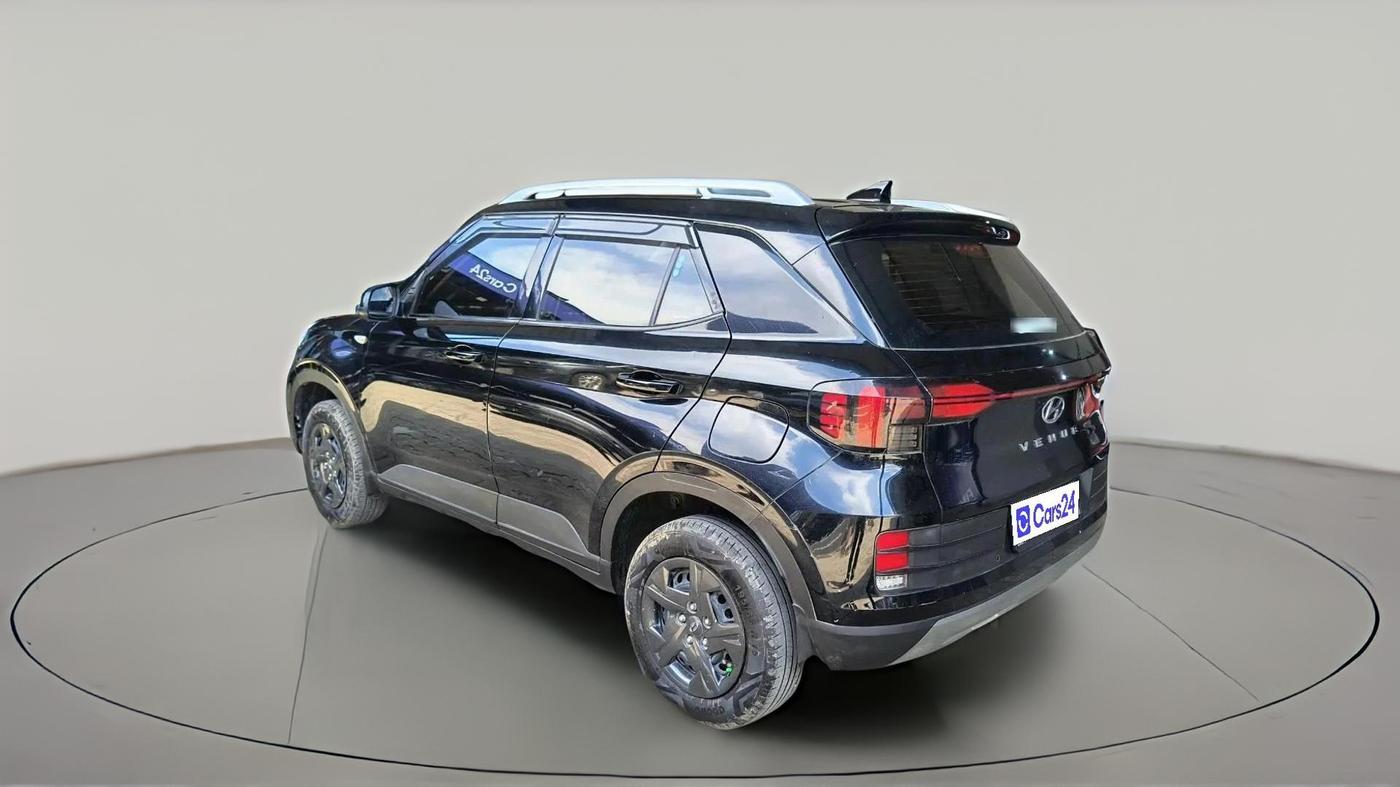 2025 Hyundai VENUE S Plus 1.2 Petrol MT, Petrol, Manual, 27,826 km, exterior