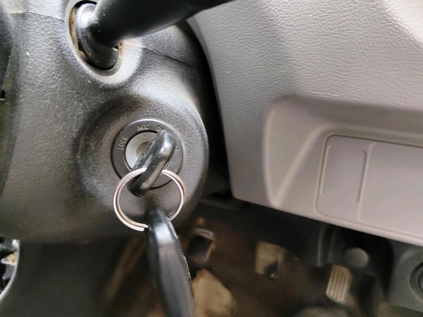 2011 Toyota Etios G, Petrol, Manual, 1,18,639 km, interior