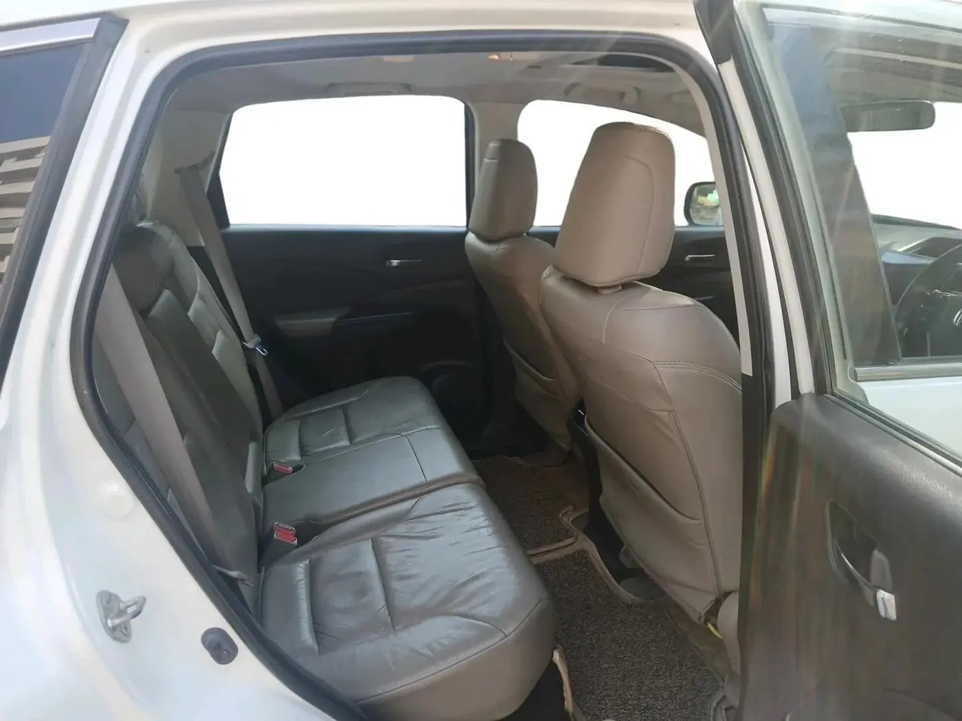 2015 Honda CRV 2.0L I-VTEC 2WD AT, Petrol, Automatic, 1,24,447 km, interior