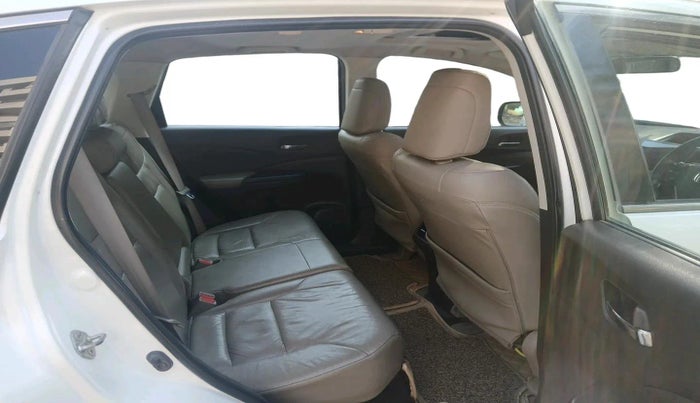 2015 Honda CRV 2.0L I-VTEC 2WD AT, Petrol, Automatic, 1,24,447 km, interior