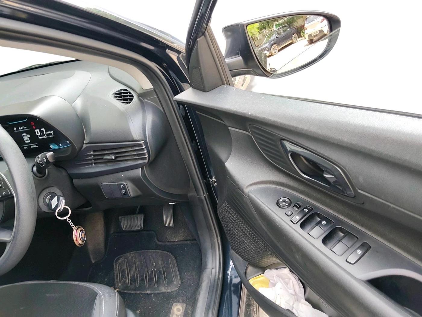 2023 Hyundai NEW I20 SPORTZ 1.2 IVT, Petrol, Automatic, 29,547 km, interior