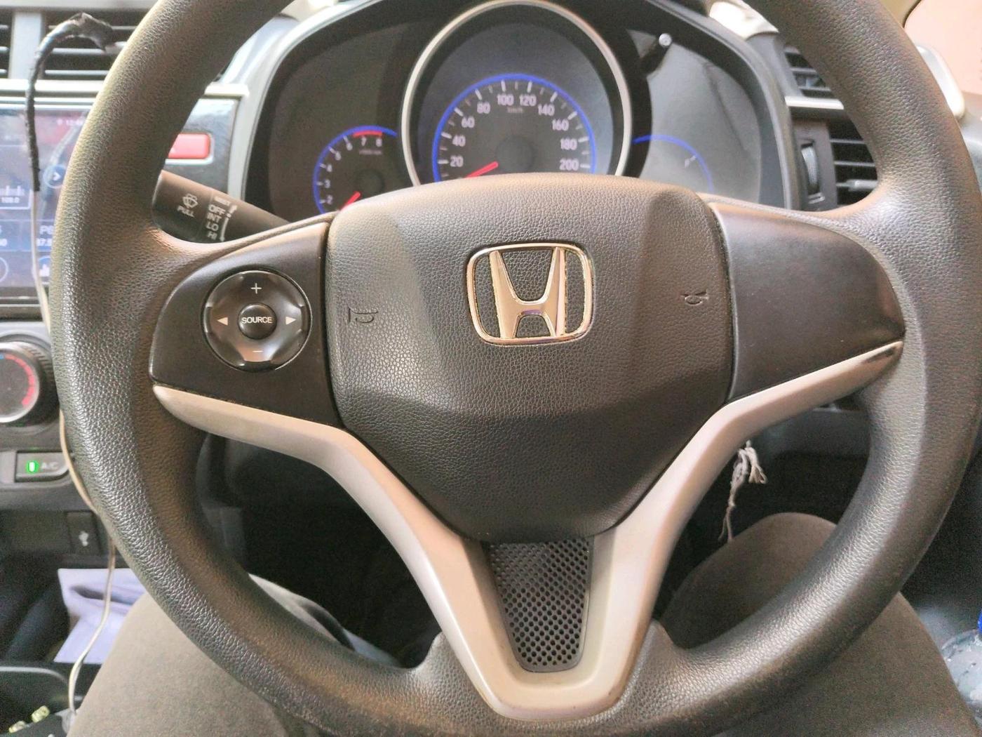 2016 Honda Jazz 1.2L I-VTEC S AT, Petrol, Automatic, 1,10,443 km, interior