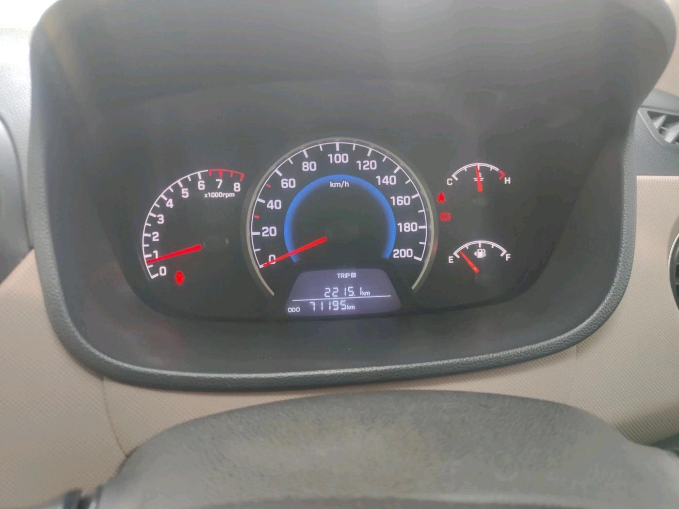 2019 Hyundai Grand i10 MAGNA 1.2 KAPPA VTVT, Petrol, Manual, 71,195 km, interior