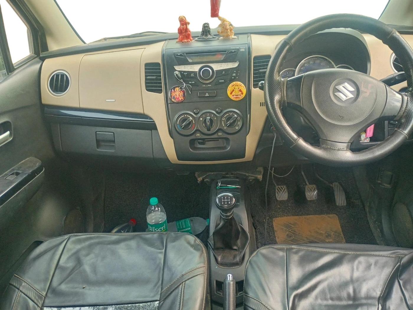 2017 Maruti Wagon R 1.0 VXI, CNG, Manual, 1,06,625 km, interior
