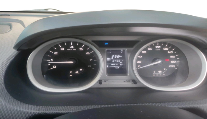 2017 Tata Tiago XZ PETROL, Petrol, Manual, 64,387 km, interior