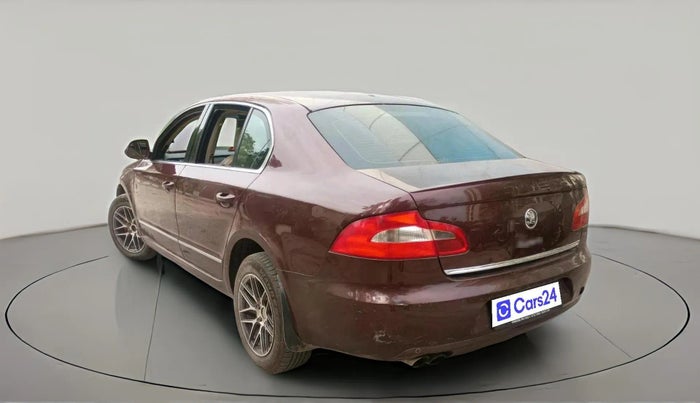 2013 Skoda Superb ELEGANCE 1.8 TSI AT, Petrol, Automatic, 65,416 km, exterior