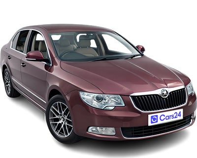 2013 Skoda Superb - Sedan - Petrol - Automatic - ₹2.20 lakh