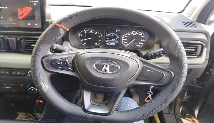 2023 Tata PUNCH ADVENTURE MT, Petrol, Manual, 24,043 km, interior