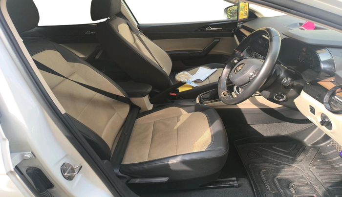 2023 Skoda SLAVIA STYLE 1.0L TSI AT, Petrol, Automatic, 28,000 km, interior