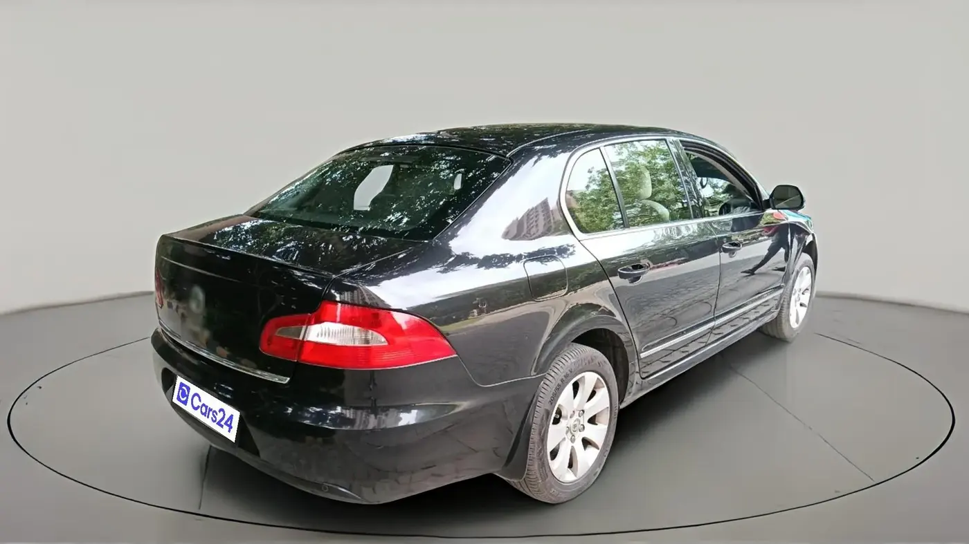 2011 Skoda Superb ELEGANCE 1.8 TSI MT, Petrol, Manual, 77,001 km, exterior