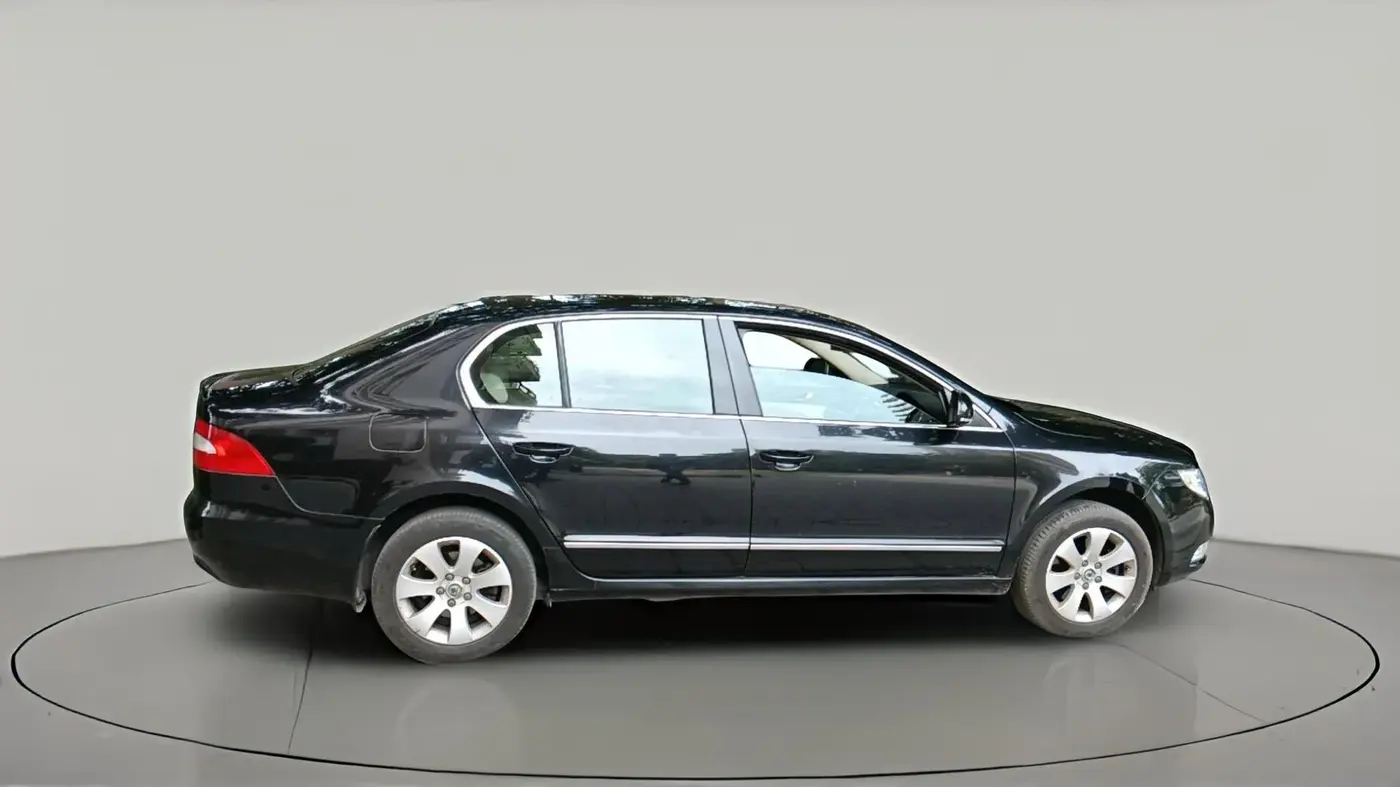 2011 Skoda Superb ELEGANCE 1.8 TSI MT, Petrol, Manual, 77,001 km, exterior