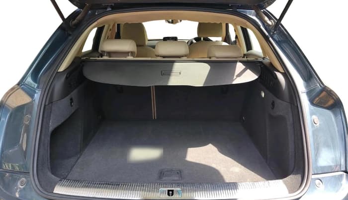 2015 Audi Q3 35TDI PREMIUM PLUS, Diesel, Automatic, 1,24,002 km, exterior