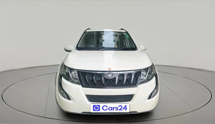 2017 Mahindra XUV500 W10 AT 1.99, Diesel, Automatic, 89,613 km, exterior