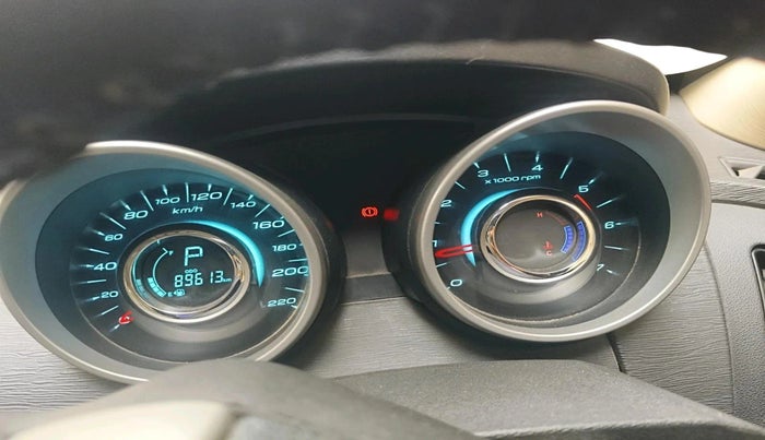 2017 Mahindra XUV500 W10 AT 1.99, Diesel, Automatic, 89,613 km, interior