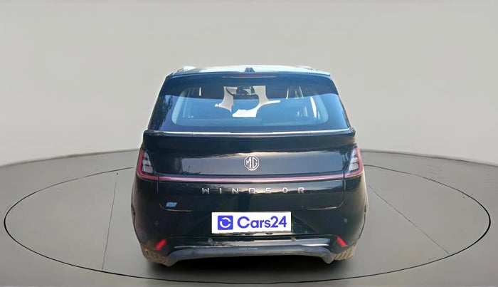 2024 MG Windsor EV Essence, Electric, Automatic, 16,504 km, exterior
