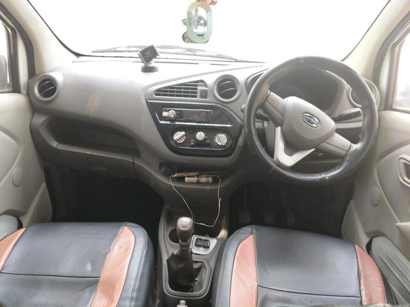2016 Datsun Redi Go T (O), Petrol, Manual, 52,368 km, interior