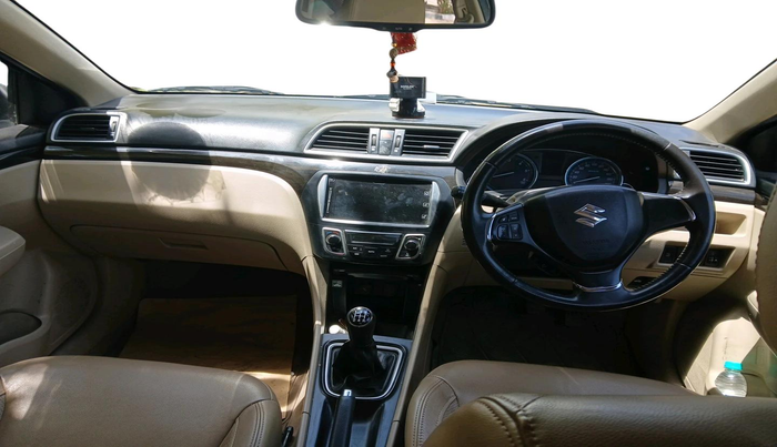 2016 Maruti Ciaz ZDI+ SHVS, Diesel, Manual, 97,385 km, interior