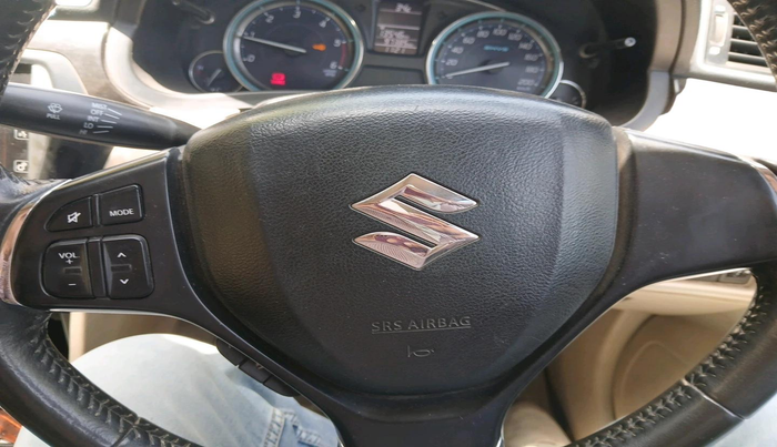 2016 Maruti Ciaz ZDI+ SHVS, Diesel, Manual, 97,385 km, interior