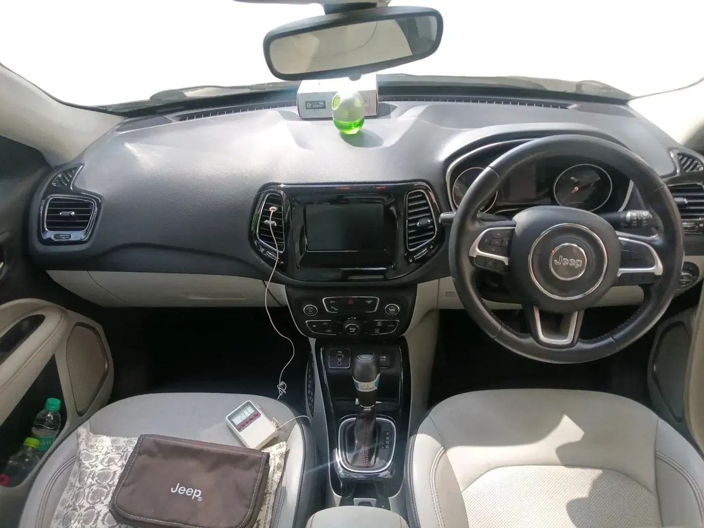 2017 Jeep Compass LIMITED 1.4 PETROL AT, Petrol, Automatic, 54,469 km, interior