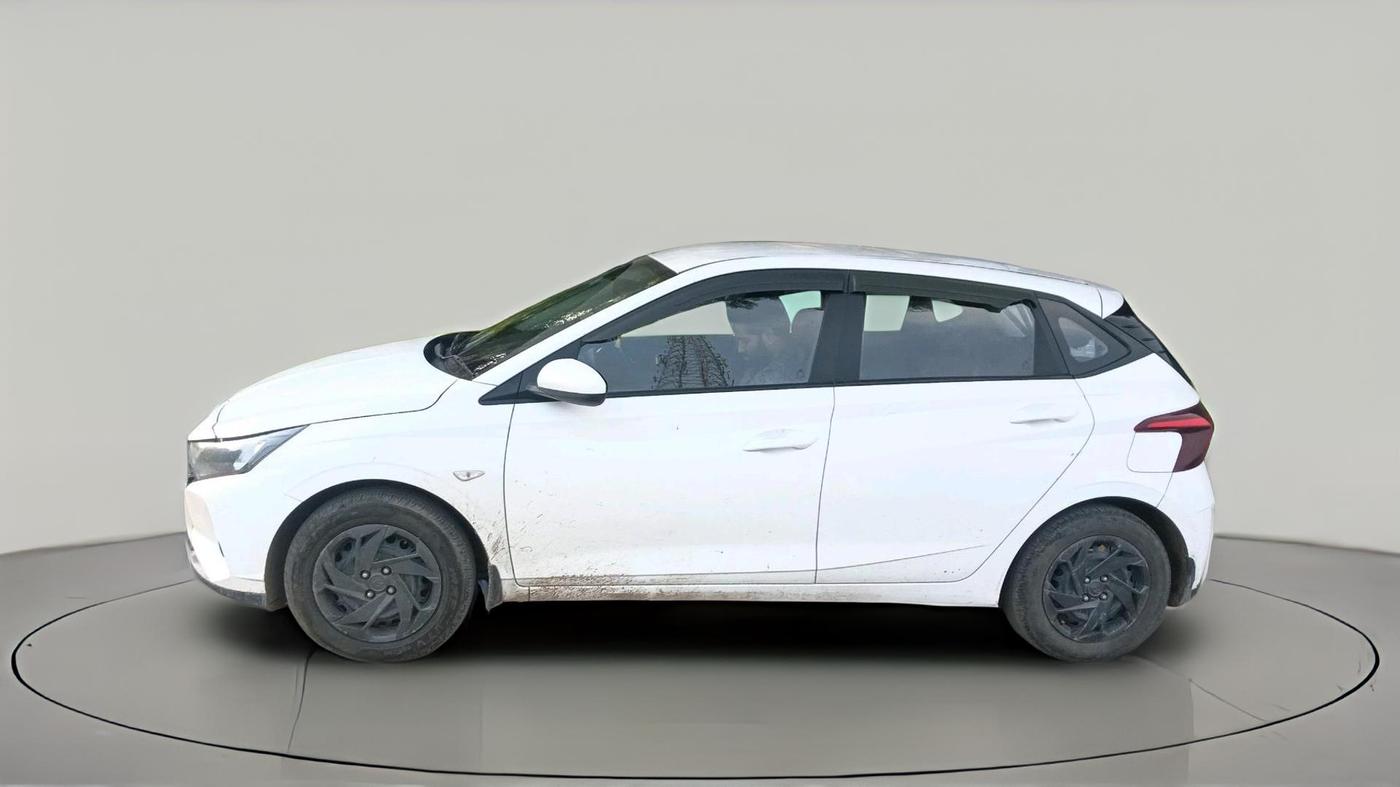 2022 Hyundai NEW I20 MAGNA 1.5 MT, Diesel, Manual, 1,31,330 km, exterior