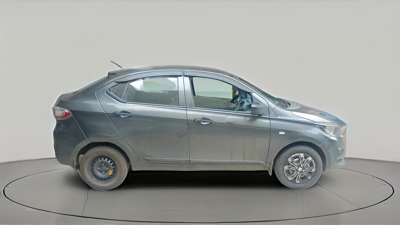 2021 Tata TIGOR XE PETROL, Petrol, Manual, 1,18,617 km, exterior