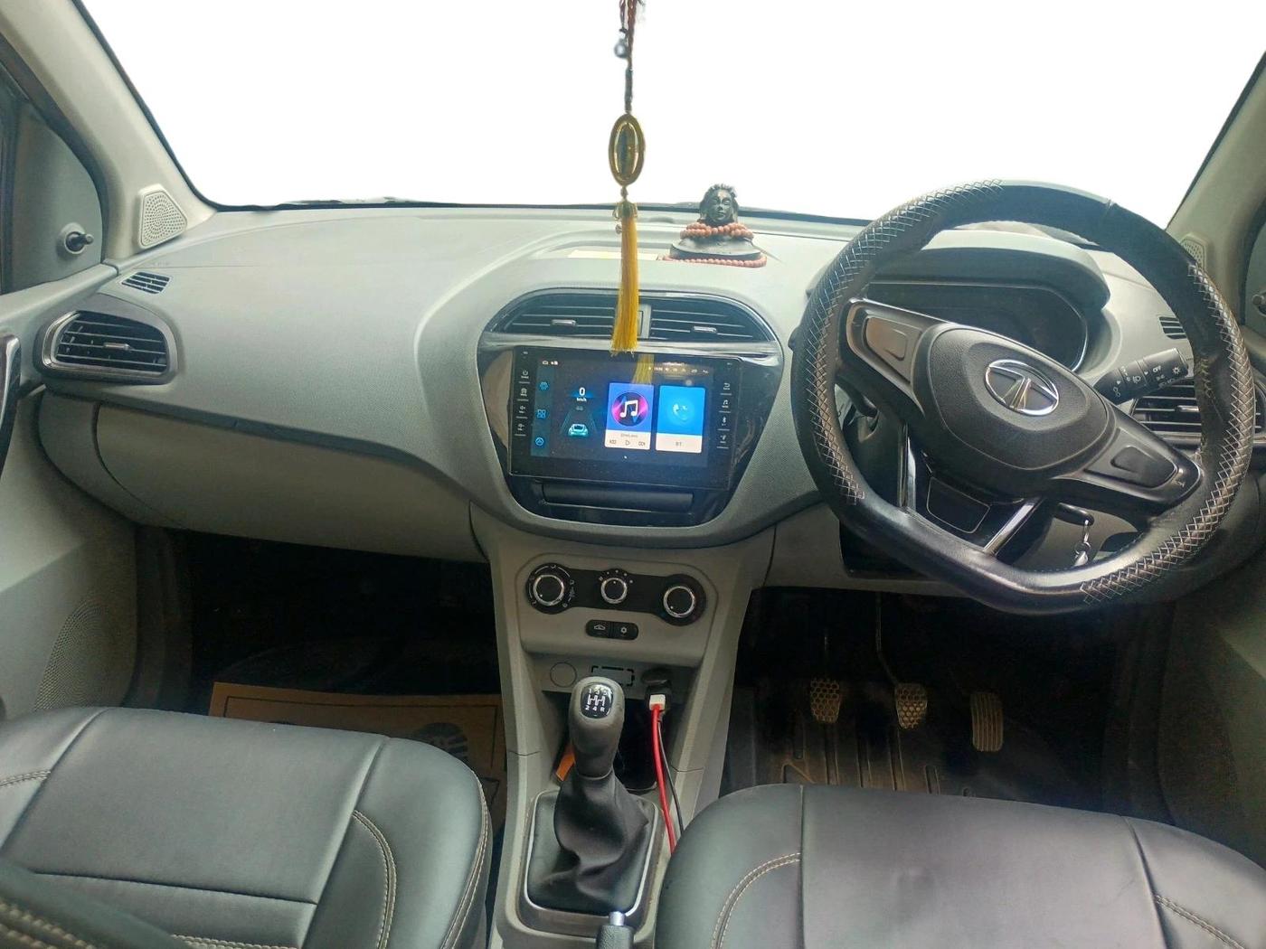 2021 Tata TIGOR XE PETROL, Petrol, Manual, 1,18,617 km, interior