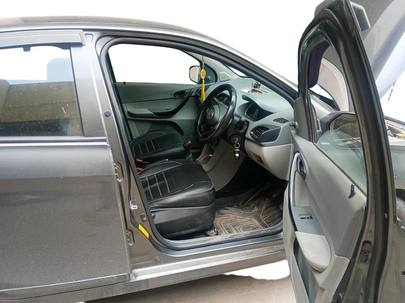 2021 Tata TIGOR XE PETROL, Petrol, Manual, 1,18,617 km, interior