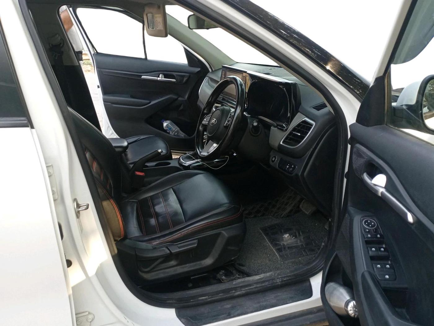 2019 KIA SELTOS HTK PLUS AT 1.5 DIESEL, Diesel, Automatic, 94,724 km, interior