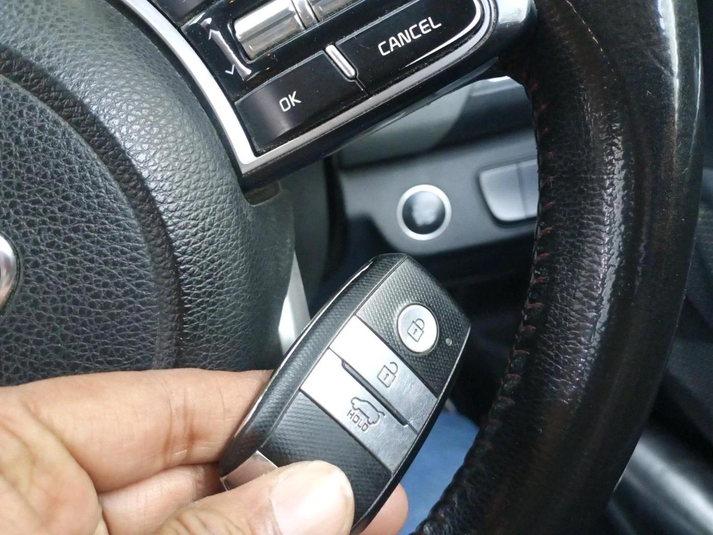 2019 KIA SELTOS HTK PLUS AT 1.5 DIESEL, Diesel, Automatic, 94,724 km, interior