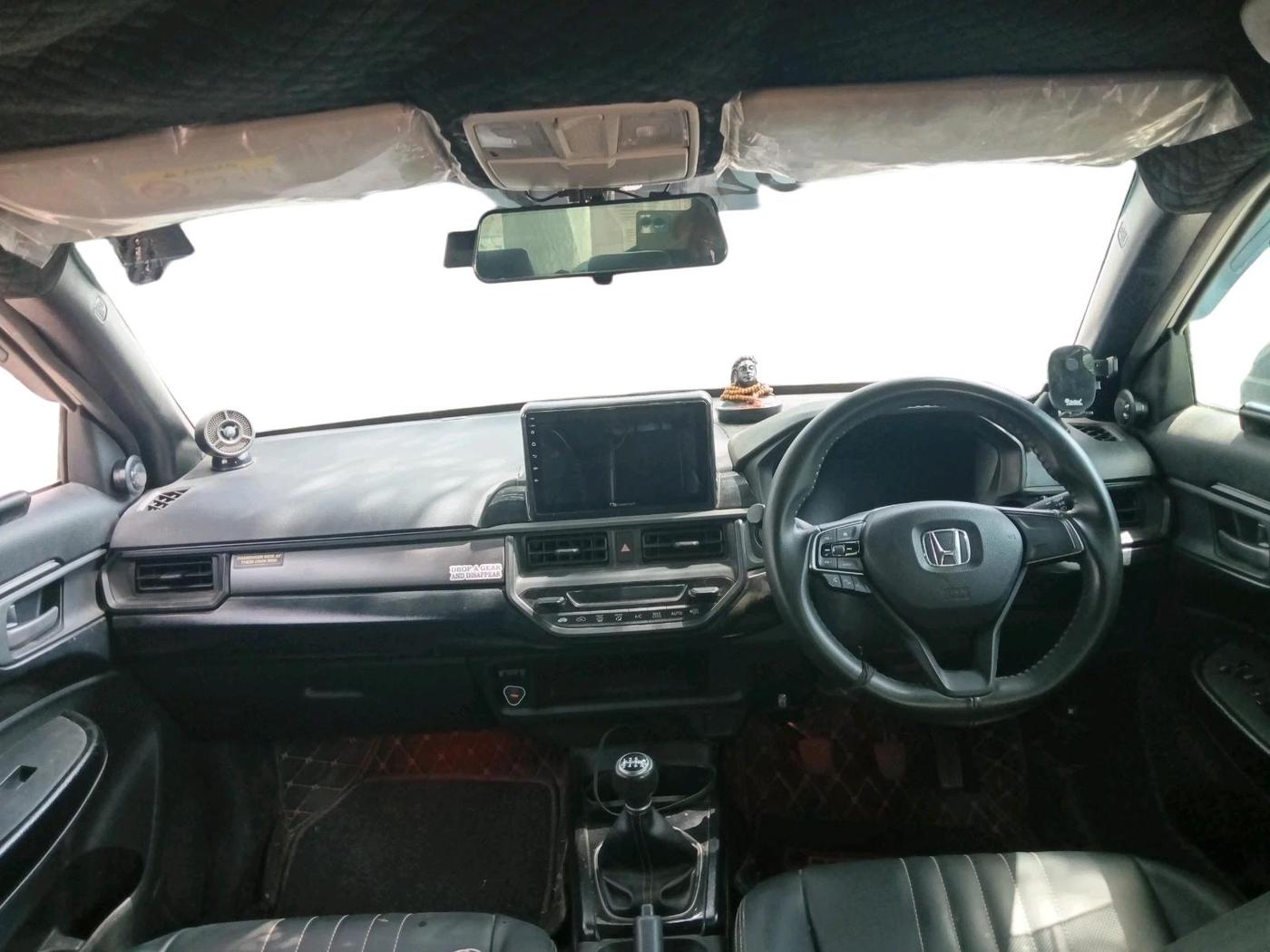 2025 Honda ELEVATE SV MT, Petrol, Manual, 25,529 km, interior