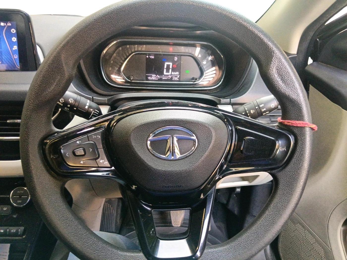 2021 Tata NEXON XZ PLUS PETROL, Petrol, Manual, 45,280 km, interior