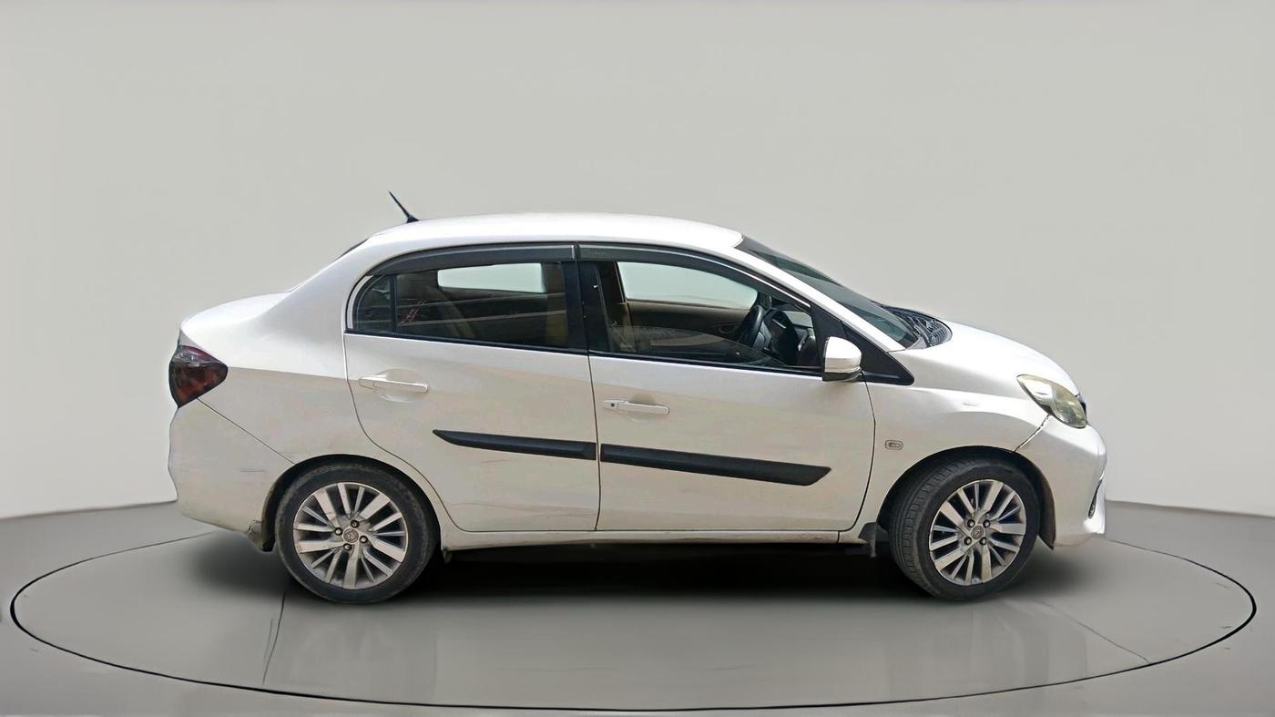 2016 Honda Amaze 1.2L I-VTEC S, CNG, Manual, 1,87,180 km, exterior
