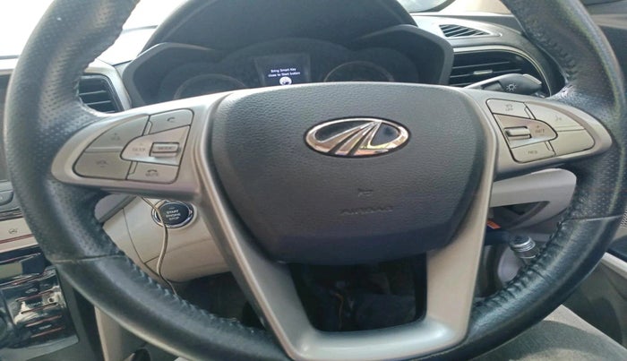 2020 Mahindra XUV300 W8 1.5 DIESEL AMT, Diesel, Automatic, 57,044 km, interior