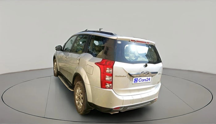 2017 Mahindra XUV500 W10 AT 1.99, Diesel, Automatic, 96,503 km, exterior