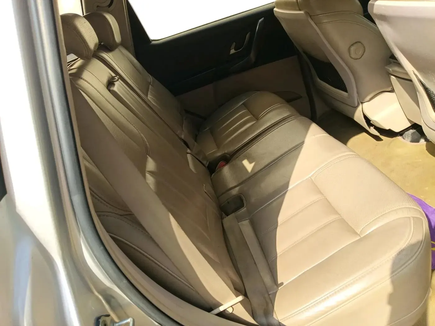 2017 Mahindra XUV500 W10 AT 1.99, Diesel, Automatic, 96,503 km, interior