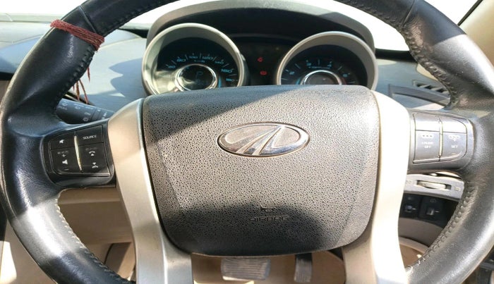 2017 Mahindra XUV500 W10 AT 1.99, Diesel, Automatic, 96,503 km, interior