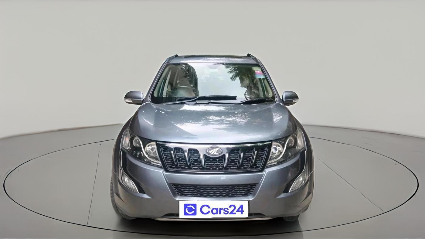 2018 Mahindra XUV500 W10, Diesel, Manual, 92,039 km, exterior