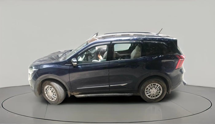 2022 Mahindra XUV700 MX P MT 5 STR, Petrol, Manual, 15,549 km, exterior