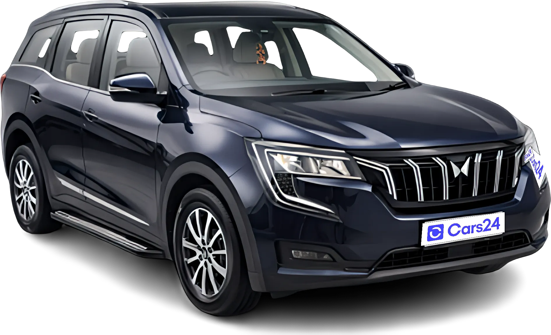 2022 Mahindra XUV700 - SUV - Petrol - Manual - ₹11.40 lakh