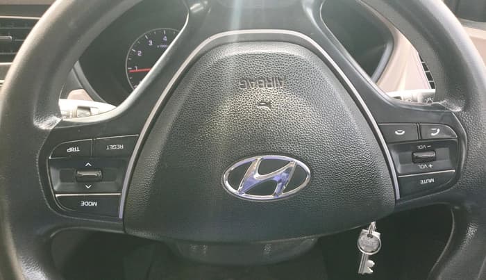 2018 Hyundai Elite i20 SPORTZ 1.2, CNG, Manual, 1,04,957 km, interior
