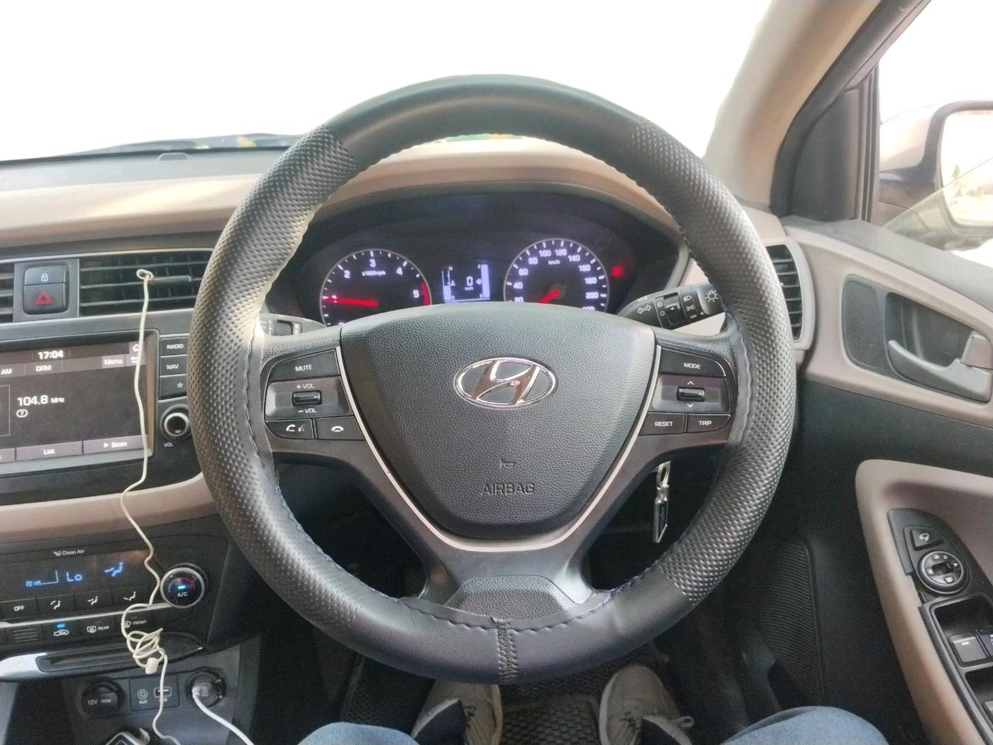 2018 Hyundai Elite i20 ASTA 1.4 CRDI, Diesel, Manual, 1,08,000 km, interior