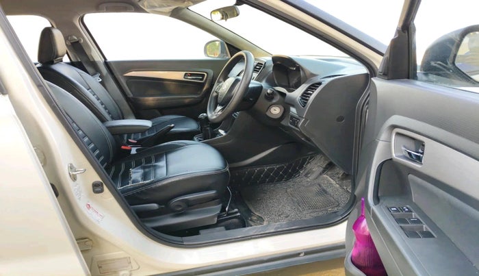 2017 Maruti Vitara Brezza ZDI, Diesel, Manual, 79,657 km, interior