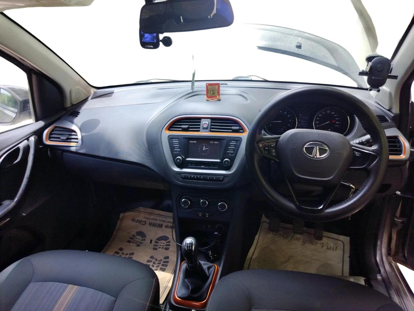 2019 Tata TIAGO NRG PETROL, Petrol, Manual, 47,519 km, interior