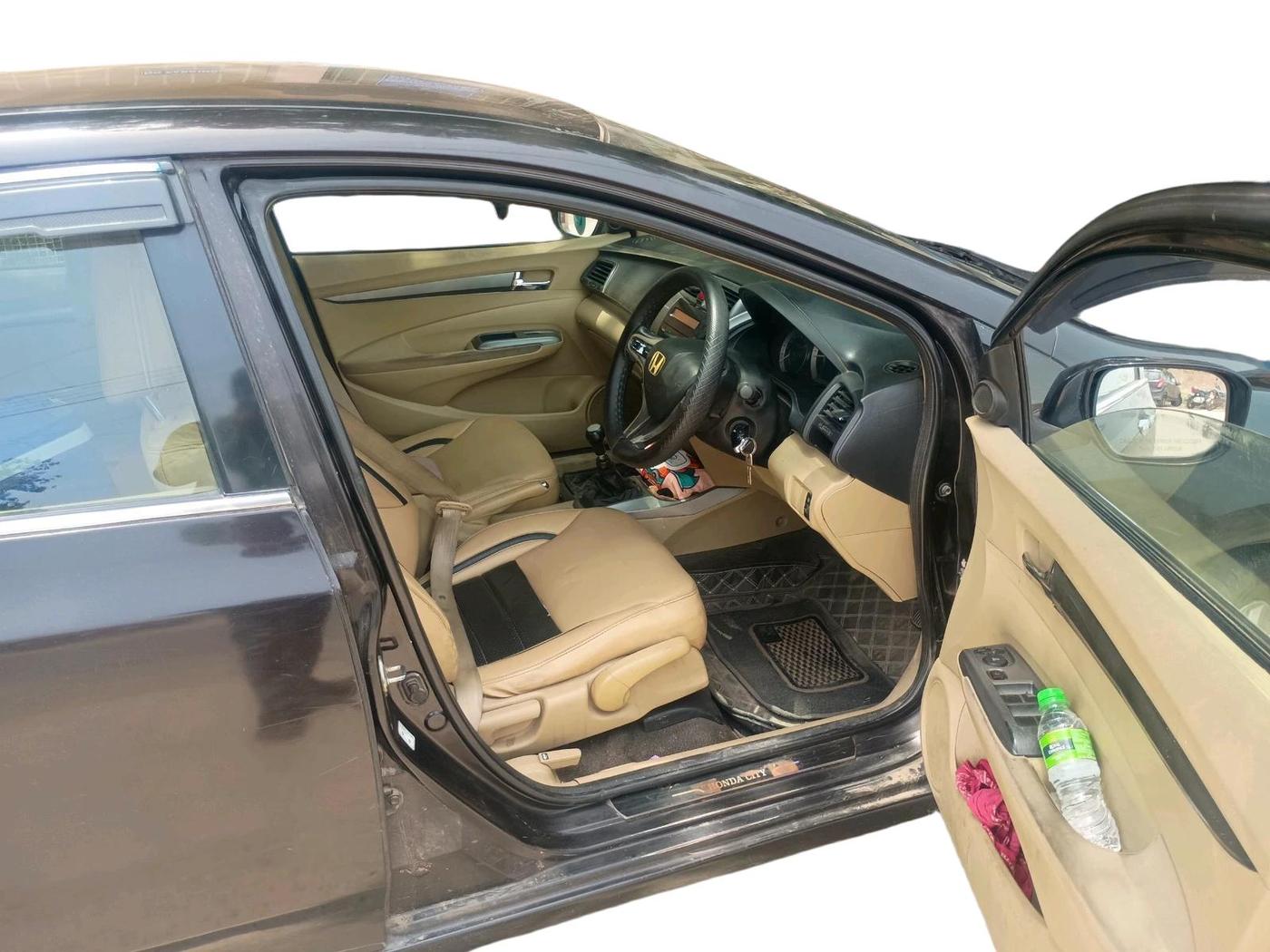 2012 Honda City 1.5L I-VTEC V MT, CNG, Manual, 1,94,000 km, interior